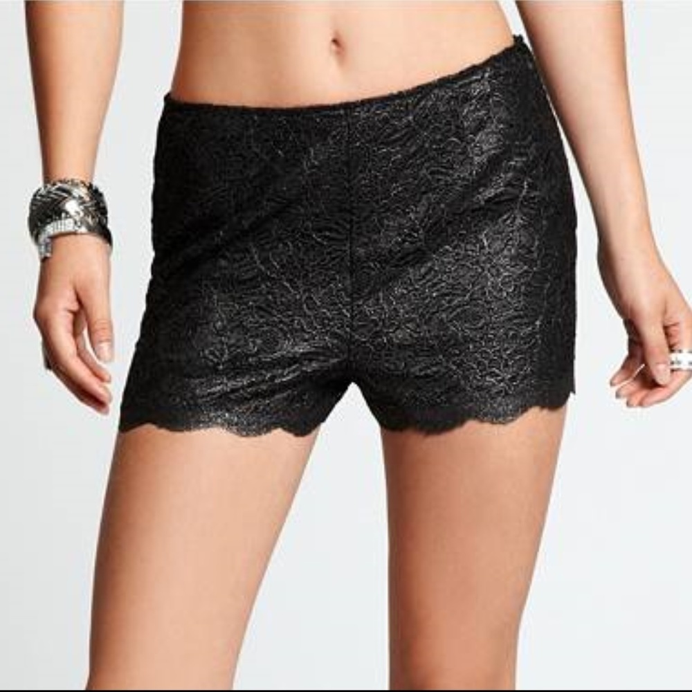 NEW GUESS Foiled High-Waisted Lace Shorts SZ 4